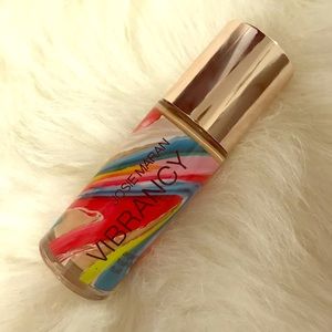 Josie Maran liquid foundation